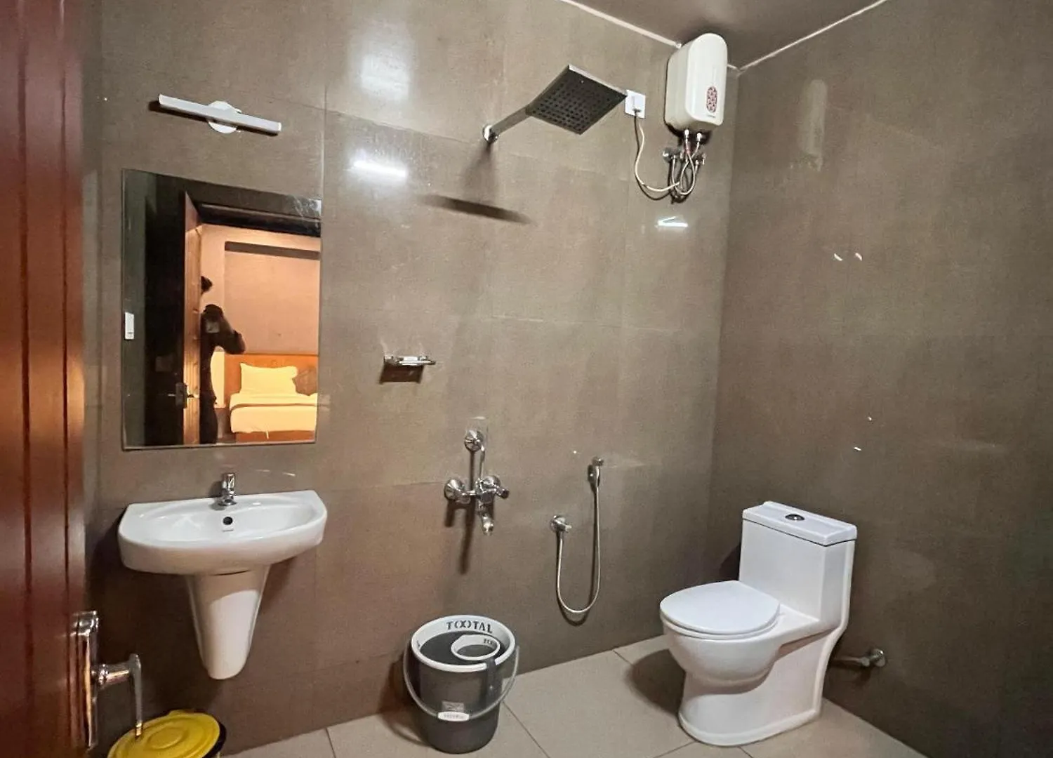 Hotel Abab Residency Kochi