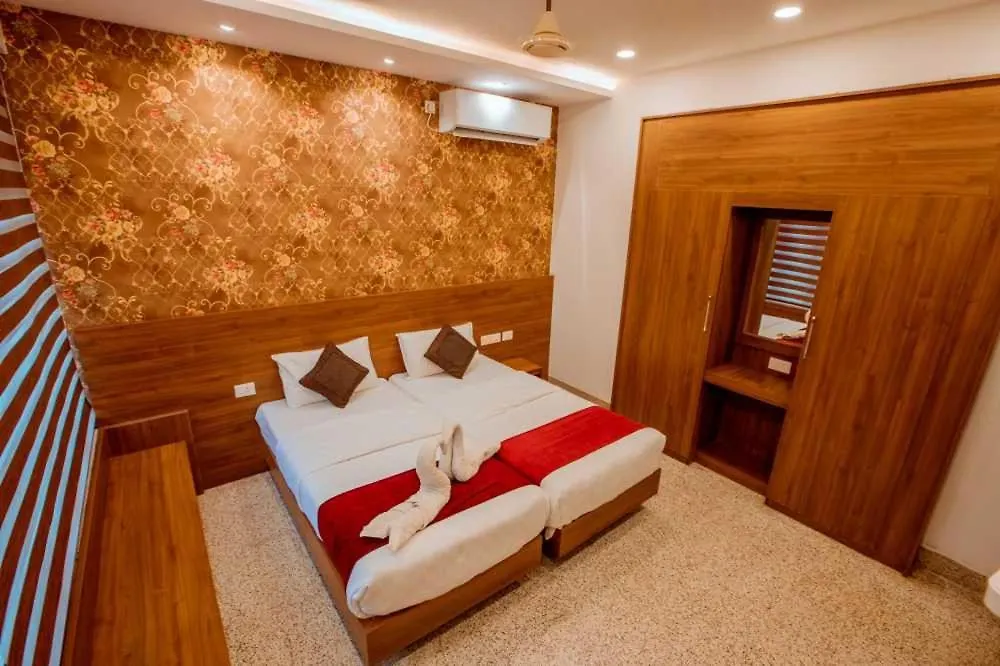 ***  Hotel Abab Residency Kochi India